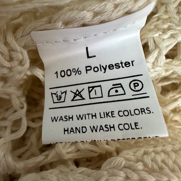 Women's Hollow Out V Neck Crochet - Picture 4 of 4